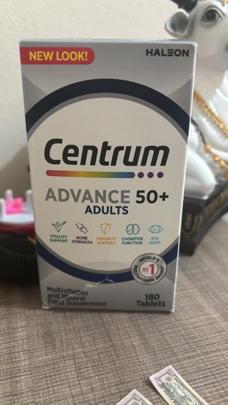Centrum Advance 50 Plus Tablets Multivitamin & Mineral Supplements with 24 essential nutrients including vitamin 180 Tablets