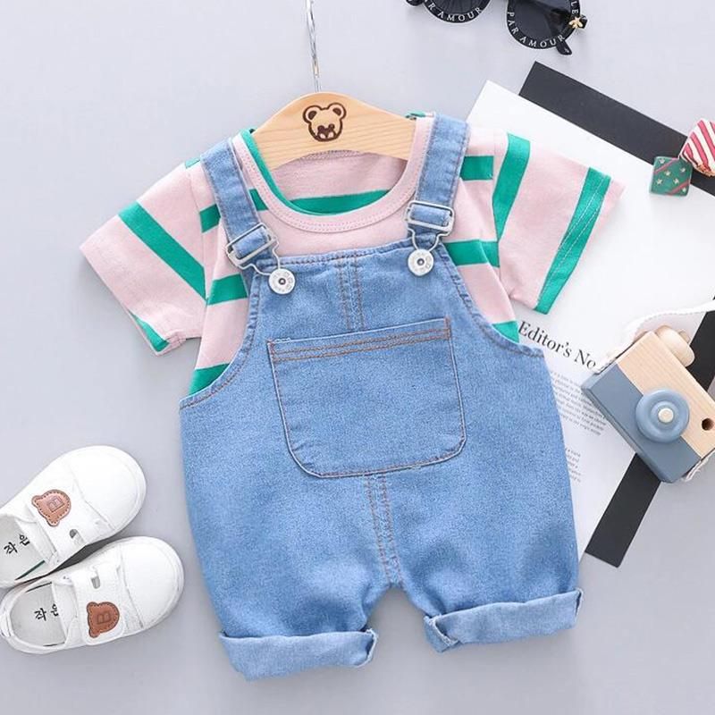 2-piece Baby Girl Shirt with cotton blended Overalls set